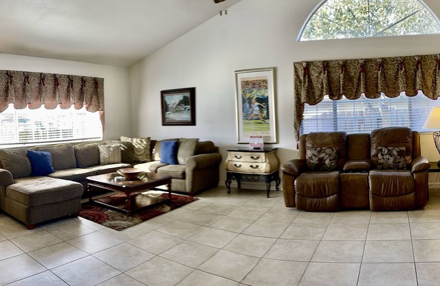 Enorme 4 habitaciones con una ubicación céntrica en Wine Country-Pismo-Santa Barbara-Solvang