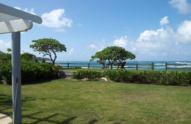 PRIVACIDAD DE LA PLAYA DE HUKILAU