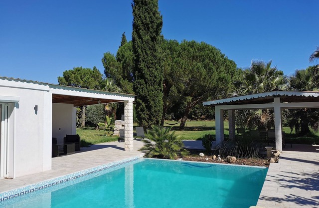 Hyères, Loft with private pool the charm of the countryside 5 minutes from the beaches