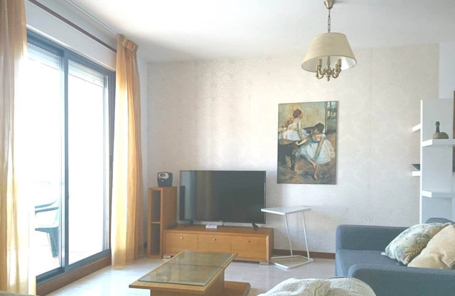 PISO IDEAL CON NIÑOS, WIFI, PLAYA , TRANQUILIDAD