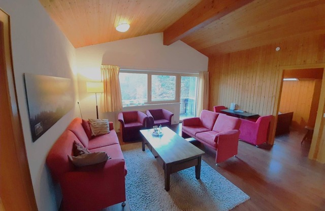 Ideale Ferienwohnung für Familien mit 5 Schlafzimmer und 2 Wohnzimmer