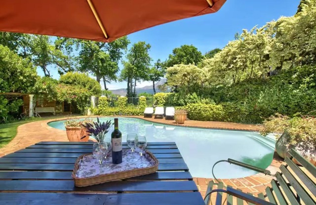 Delightful 2 bed family friendly cottage with breathtaking views