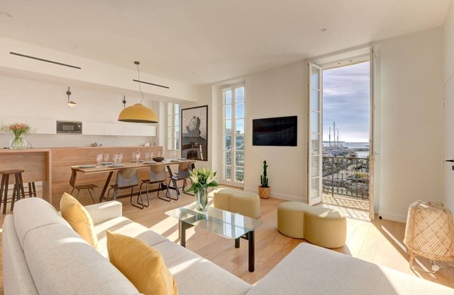 Immogroom - Luxury 4bd - 50m Palais - AC - Balcony