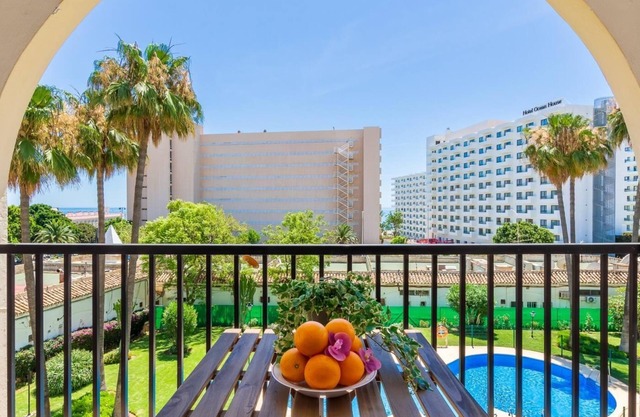 Imperial Puerto 3F - Terraza, Piscina, a 200 m de la playa