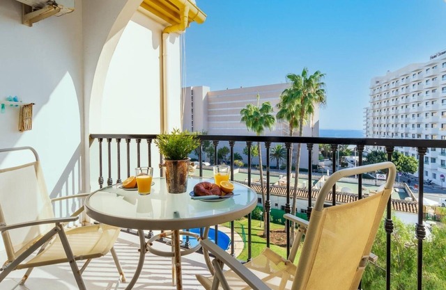 Imperial Puerto 4B- Terraza, Piscina, a 200 m de la playa, Vistas al Mar