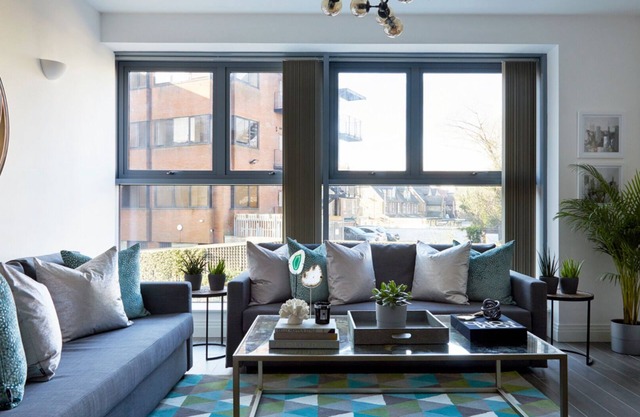 Impresionante 2 habitaciones / 2 baños en el centro de Watford, más estacionamiento gratuito