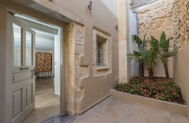 En el casco histórico de Rethymno, Myrthia Casa de lujo con piscina privada.
