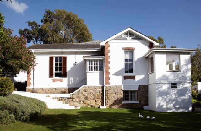 InAweStays House Awe: una gran casa histórica ubicada en grandes terrenos de la ciudad