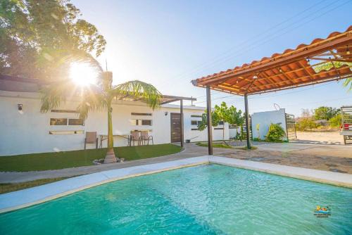 Incredible in-town pool house with BBQ area!