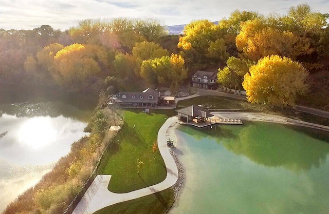 Increíble Lakeside Lodge y Beach House