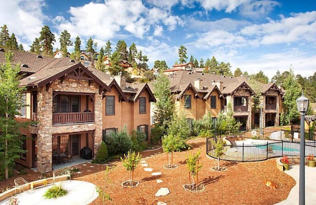 Increíble Resort - ¡El Club en Big Bear Village!