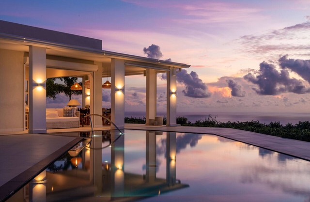 Incredible views of sea from the pool - Cool Breeze (3 bed)
