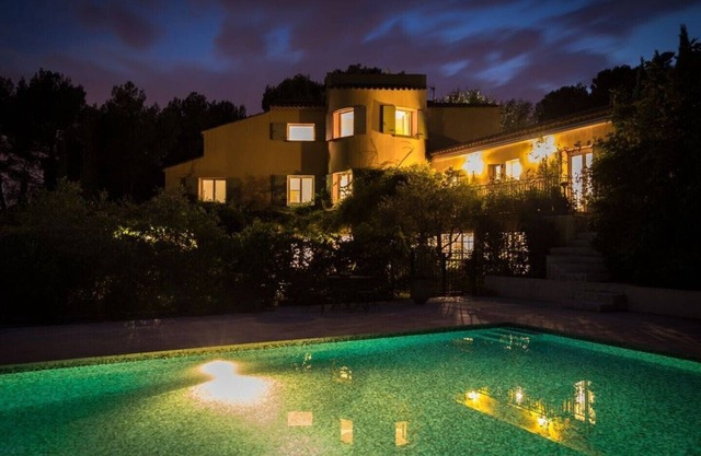 Apartamento independiente en VILLA con PISCINA 4 **** 3 épis