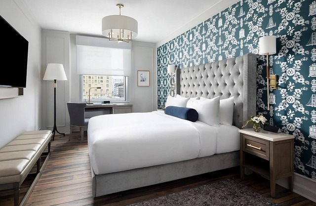 Indulge in The Perfect Blend of Luxury and Convenience! Pet-friendly Property