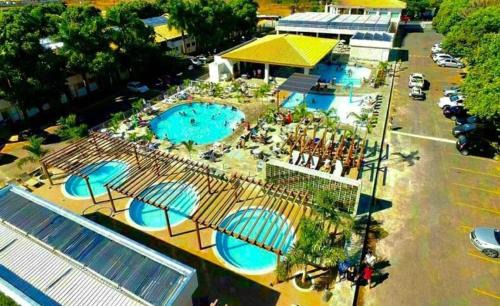Internacional Resort DiRoma com roupa de cama -DESTINOS COMBINADOS TURISMO