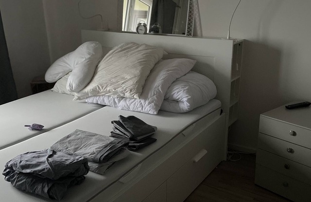 Inviting 2.5 room apartment with sea views for rent