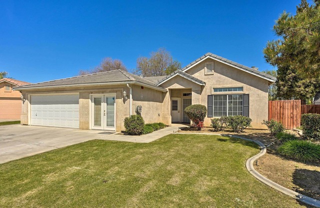 Inviting Bakersfield Home w/ Spacious Yard!