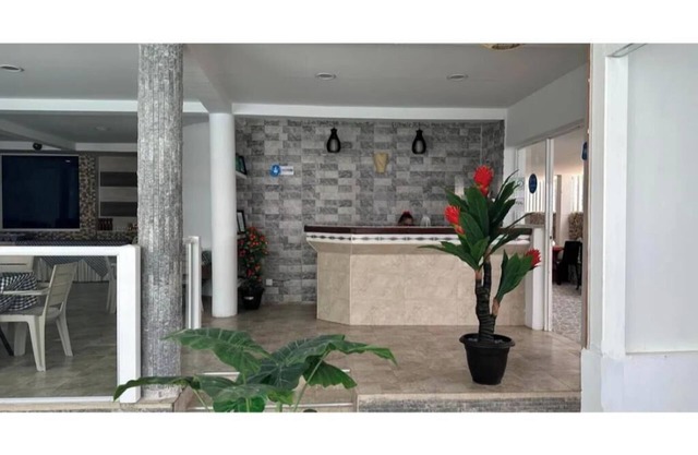 Islands House Hotel