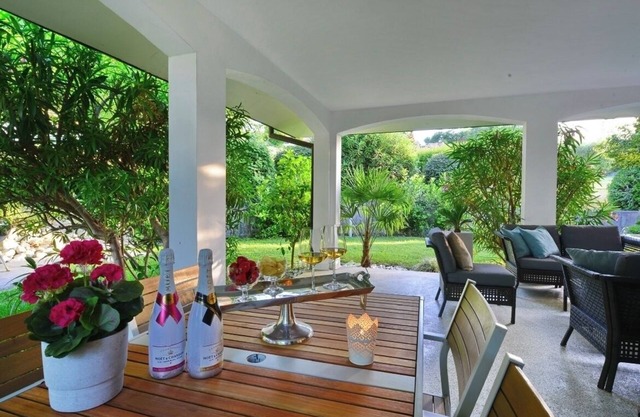 Italia Living Villa con vista exclusiva al lago de Garda