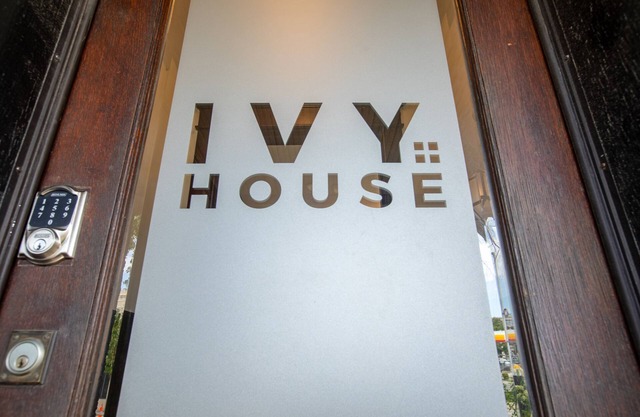 Ivy House | Crossroads | 2nd & 3rd Floors