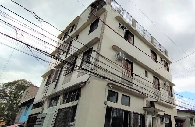 Apartamento JB Valdres | Nuevo apartamento cerca del aeropuerto de Manila con WIFI GRATUITO