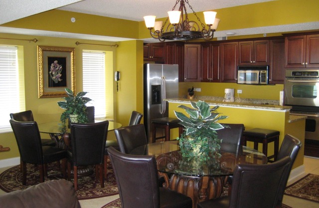 Jeffscondos --- Ocean Blue Resort - Alquiler de vacaciones frente al mar 5bed / 4bath