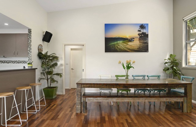Embarcadero de 4 habitaciones, a pie de playa y arroyo, mascotas amigables