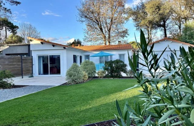 Joannie by Interhome