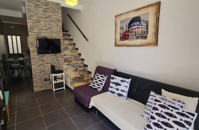 Joose Apartment, AC-