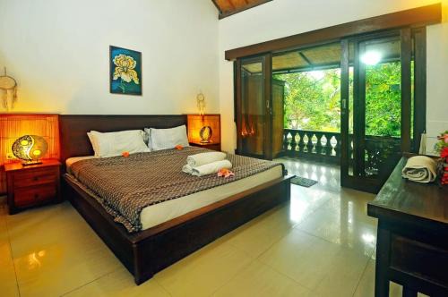 Jungle Hideaway Villas 2 - River Cafe