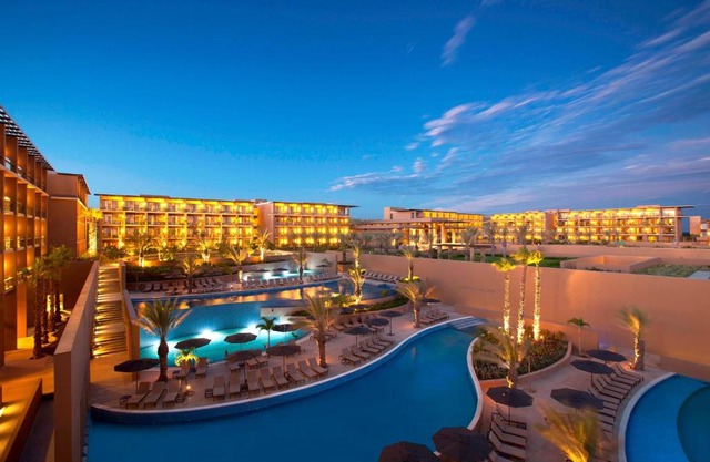JW Marriott Los Cabos Beach Resort & Spa