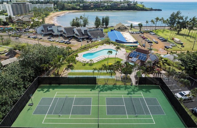 Kalapaki Beach Stay – 3 Condo Units w/ Pool, Tennis & Gorgeous Views