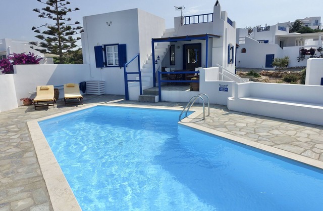Kamari Villa- G Con Piscina Privada