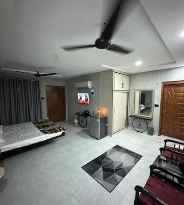 Kami House