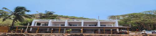 Kapila Beach Resort
