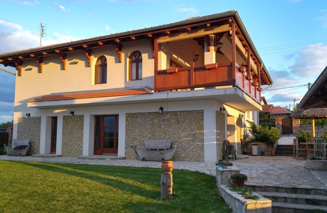 Kasteljan, villa de lujo cerca de la capital de Serbia.