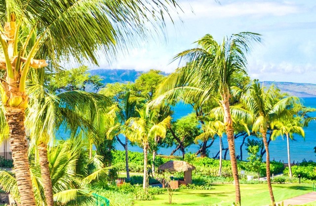 KBM Resorts | Spacious 6-Bedroom Honua Kai Collection | Multi Unit Listing | Same Floor | Ocean Views + 5 Free Rental Cars! HKH-318/23/38/44/48
