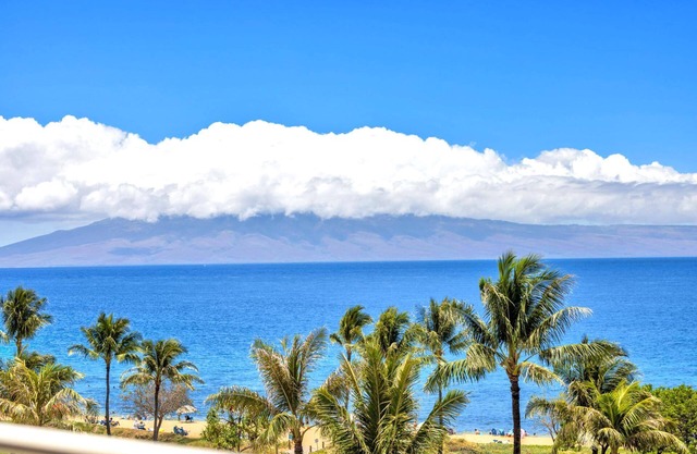 KBM Resorts | Spacious 4-Bedroom Honua Kai Collection | Multi Unit Listing | Same Floor | Ocean Views | 2 Free Rental Cars! HKH-524/50