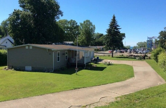 Kelso Woods with private beach access!