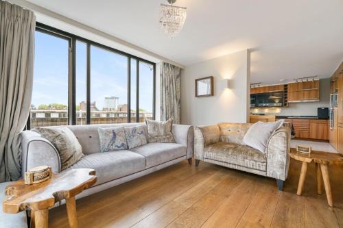 Kensington Haven 3-Bed, 3-Bth Flat