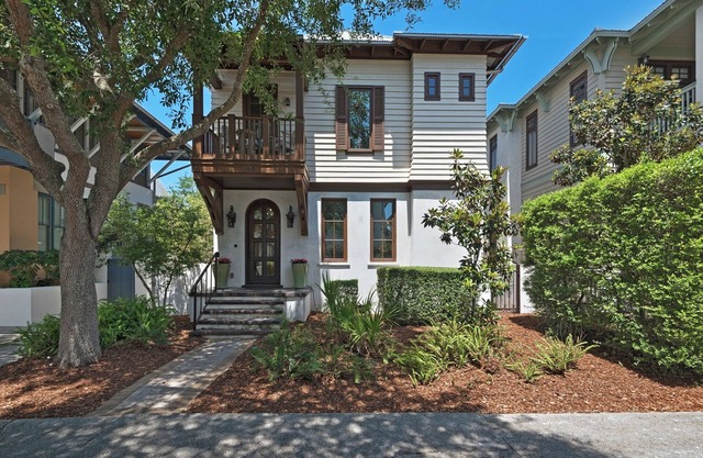 Kingston Cottage – Mediterranean-Inspired Retreat in Rosemary Beach