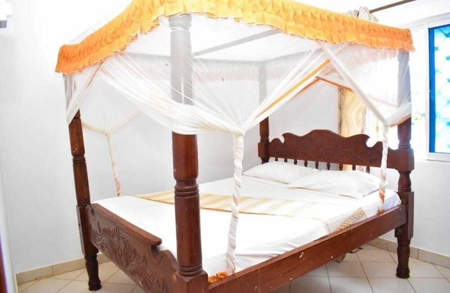 Kinondoni Diamond Hotel