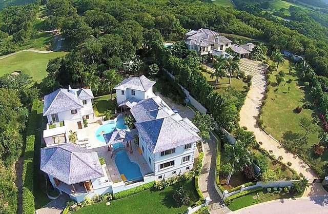 Kolibri Villa One Free Night Luxury Fully Staffed 5 Bedroom Villa w/ Ocean Views
