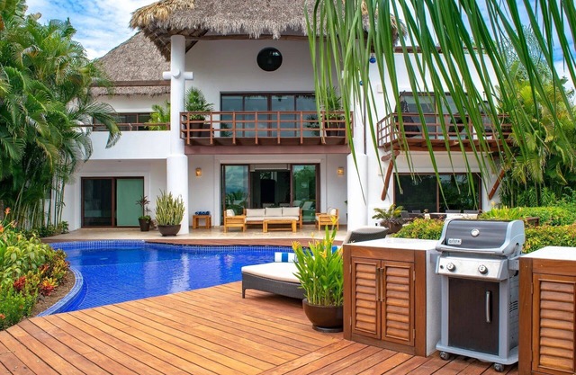 Vallarta Gardens Resort Villa A pocos pasos del océano la playa la PRIVADA