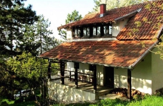 Kuca u sumi Kosmaj