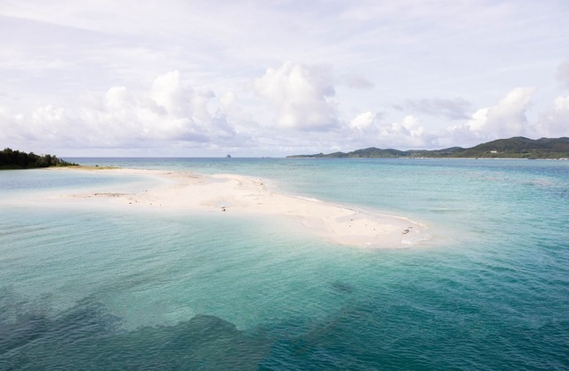 Kumejima is healed by beautiful nature Lets be h / Shimajiri-gun Okinawa