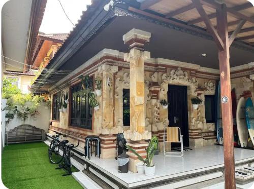 Kuta Beach House