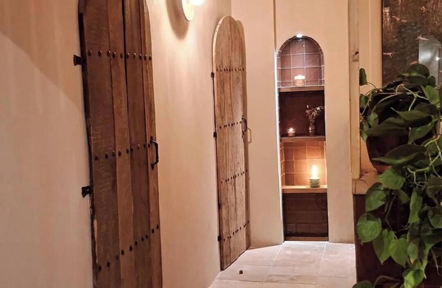 L'AMAGAT unusual apartment with heated indoor pool and steam room