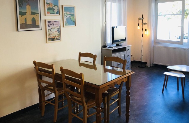 La Glacière apartment on one level