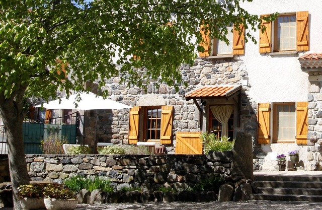 La Grange aux Ayres gîte "Chardon" 6 lugares